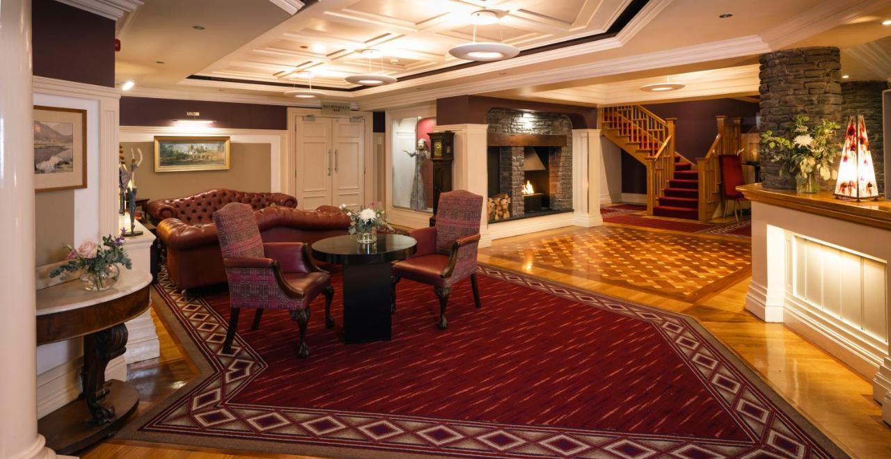 Castle Hotel Macroom Extérieur photo