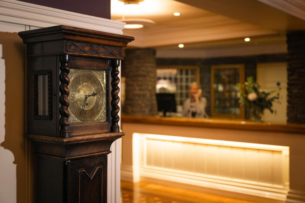 Castle Hotel Macroom Extérieur photo