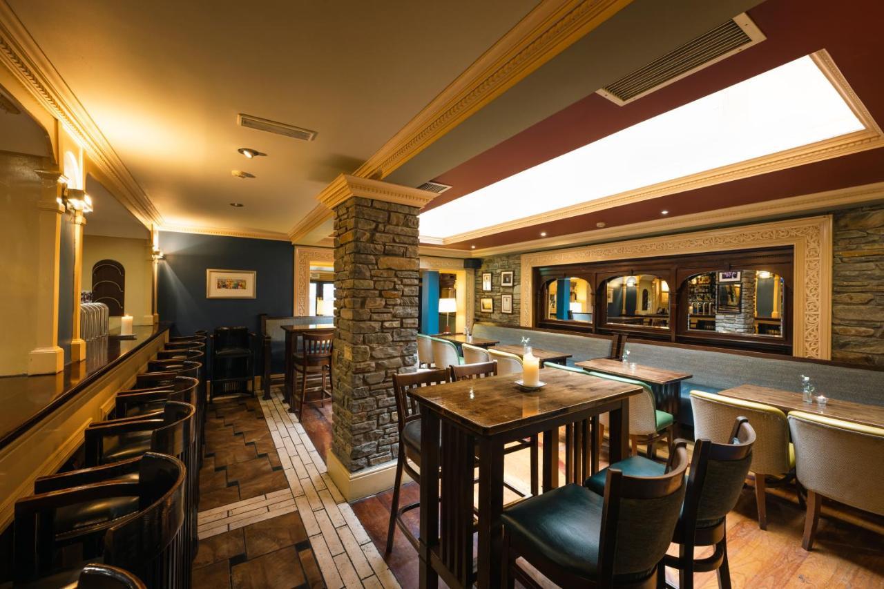 Castle Hotel Macroom Extérieur photo