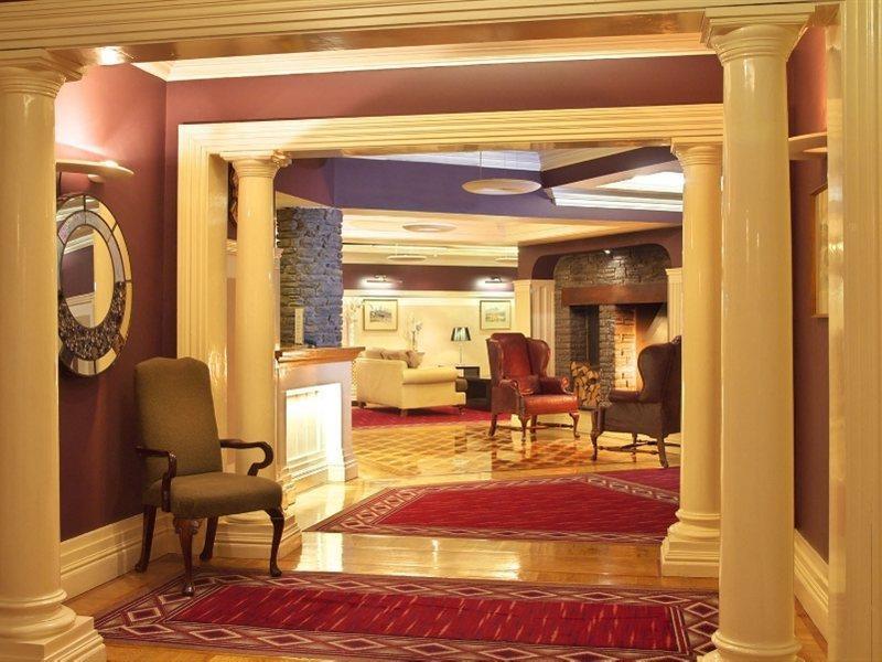 Castle Hotel Macroom Extérieur photo