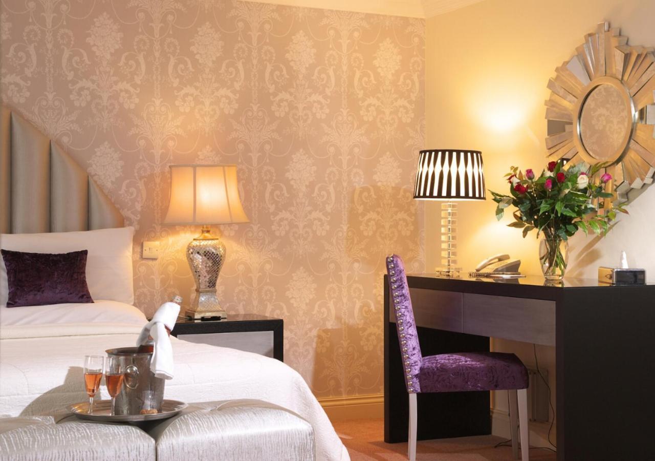 Castle Hotel Macroom Extérieur photo